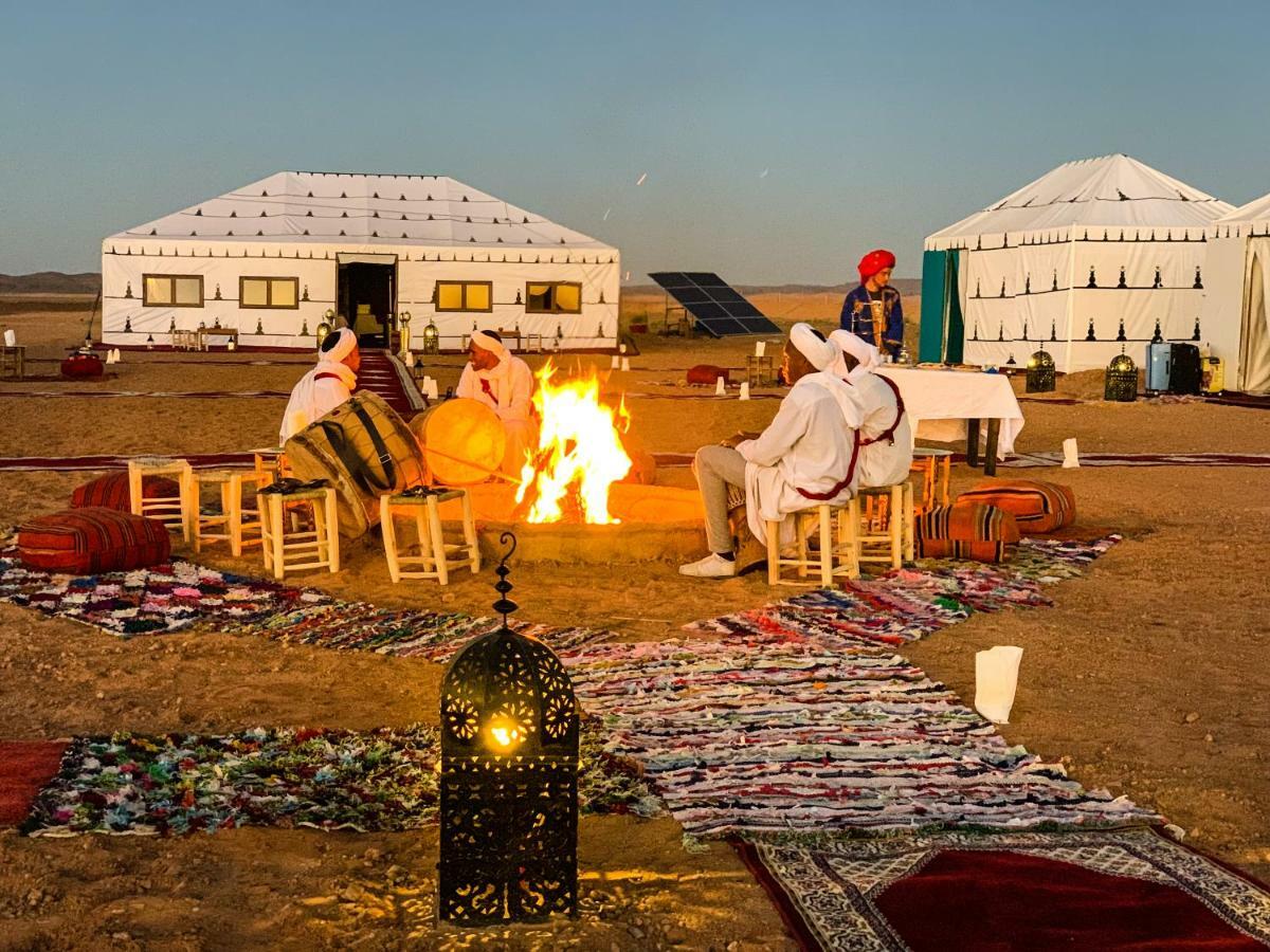 梅尔祖卡 Sahara Magic Camp酒店 外观 照片